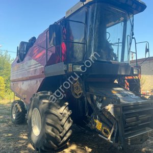 Зерноуборочный комбайнКЗС-812-22