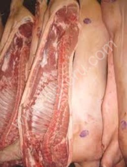 Свинина в полутушах замороженная