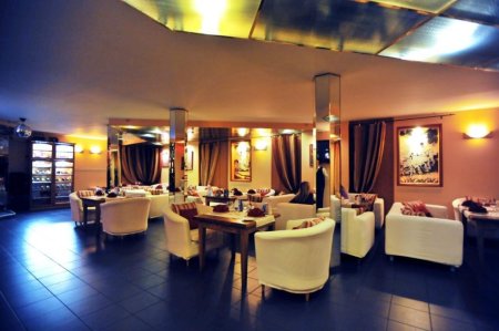 В рестораны активно поставляют нелегальный алкоголь