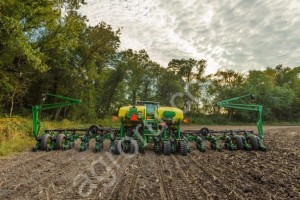 ГУСЕНИЧНЫЙ ХОД SOUCY ДЛЯ ПОСЕВНЫХ КОМПЛЕКСОВ JOHN DEERE