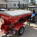 Разбрасыватель удобрений и доломита МВУ-6Г