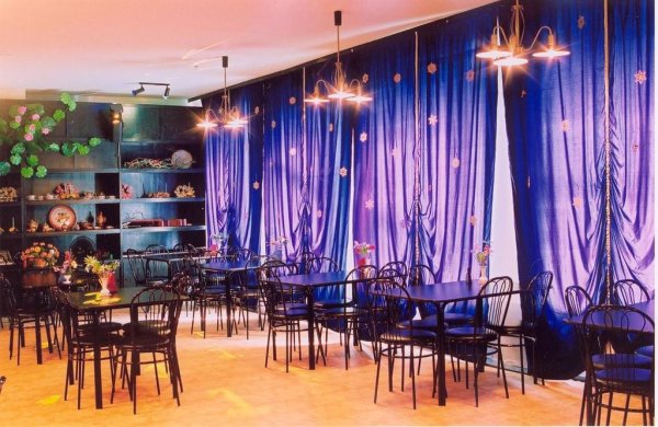 В геленджикских кафе изъяли крупную партию поддельного алкоголя