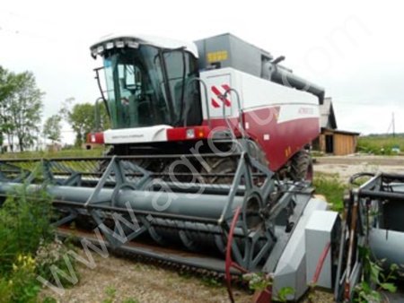 комбайн зерноуборочный Акрос 530