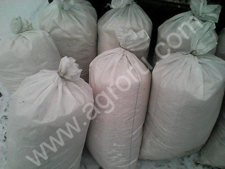 Опилки в мешках и россыпью