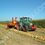 Тыквоуборочный комбайн