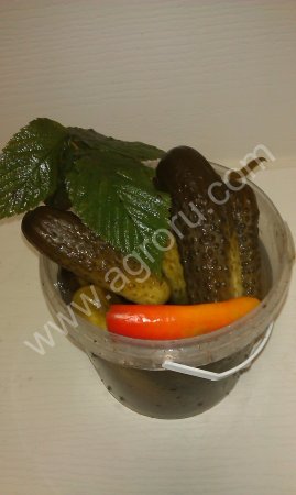 Огурцы соленые