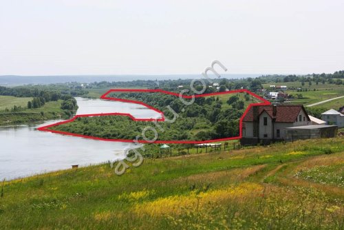 Земля Рекреации у реки