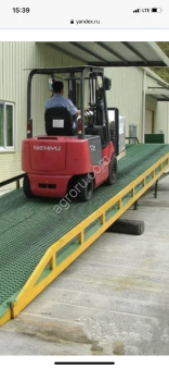 Аппарель для погрузчика , пандус для погрузки погрузчиком.