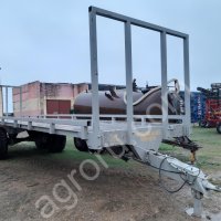 Полуприцеп для транспортировки рулонов