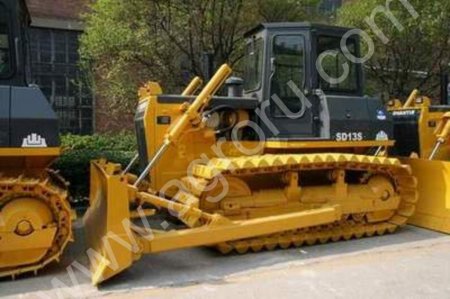 Бульдозер ShanTui SD13