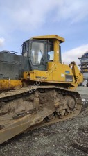 Komatsu D275AX-5