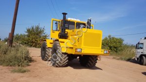 Трактор К700