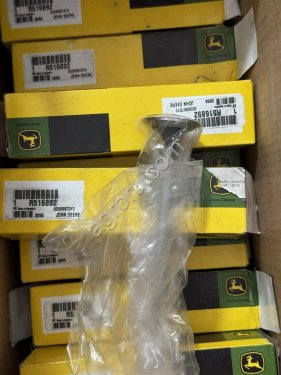 Клапан R516892 John Deere (оригинал)