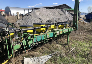 Сеялка John Deere MaxEmergePlus