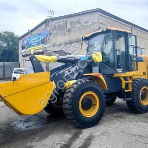 Фронтальный погрузчик XCMG ZL30FV