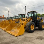 Фронтальный погрузчик SEM 655D