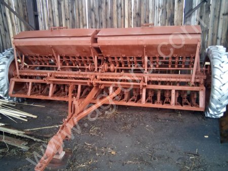 Сеялка зернотуковая СЗ-3.6А