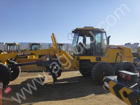Автогрейдер XCMG GR165