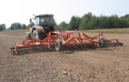 Ставропольские аграрии приступили к севу яровых