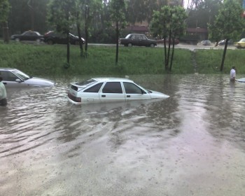 В связи со сложными погодными условиями  гонки на тракторах «Бизон-Трек-Шоу» переносятся на 6 июня 2010 года