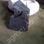 Груз передний балласта масса 45кг.