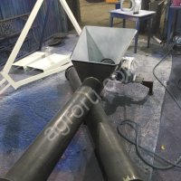 Шнековый транспортер