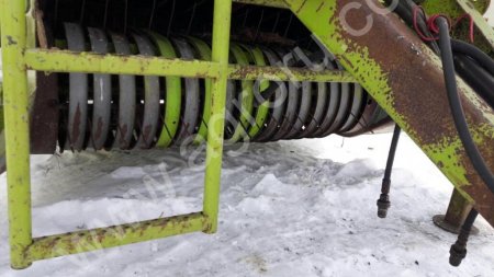 Пресс-подборщик Claas Rollant 46