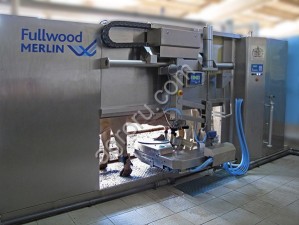 Доильный робот Fullwood Merlin M2