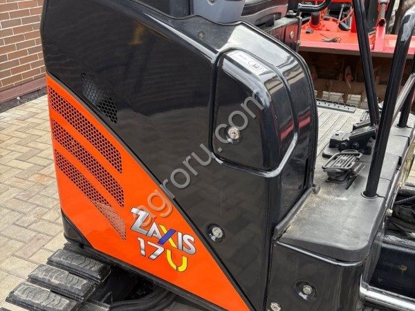 Мини экскаваторы Hitachi EX30