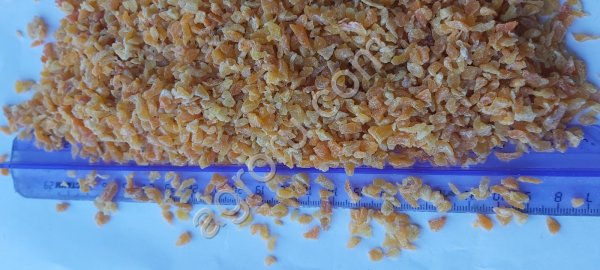 Сушеный абрикос в рисовой обсыпке (курага кубиками)