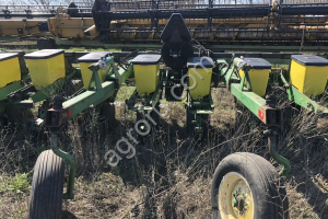 Сеялка John Deere MaxEmergePlus