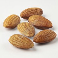 Миндаль жареный целый для кондитерских производств