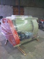 Смесители кормов горизонтальные