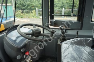 SDLG LG 933L