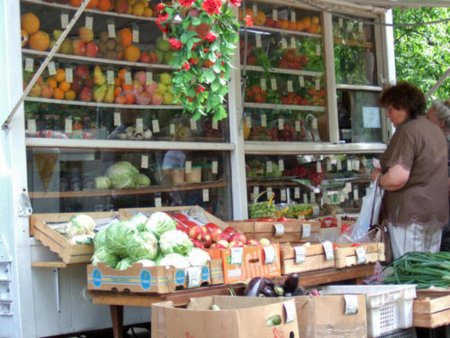 Овощные ларьки Пензы обрели новый дизайн