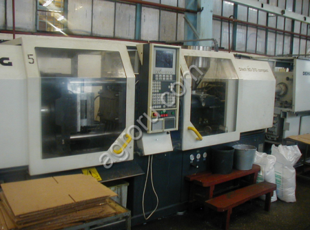 Термопластавтомат Demag D800-310, 80 т