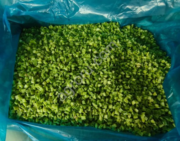 Перец зеленый острый чили замороженный