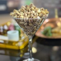 Фисташки и изюм из Ирана