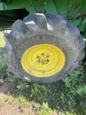 Комбайн John Deere W330