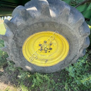 Комбайн John Deere W330