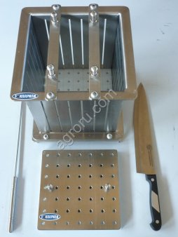 Приспособление для нарезки сувлаков.