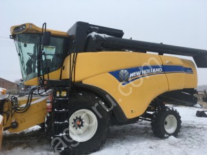 Зерноуборочный комбайн New Holland CХ 6090