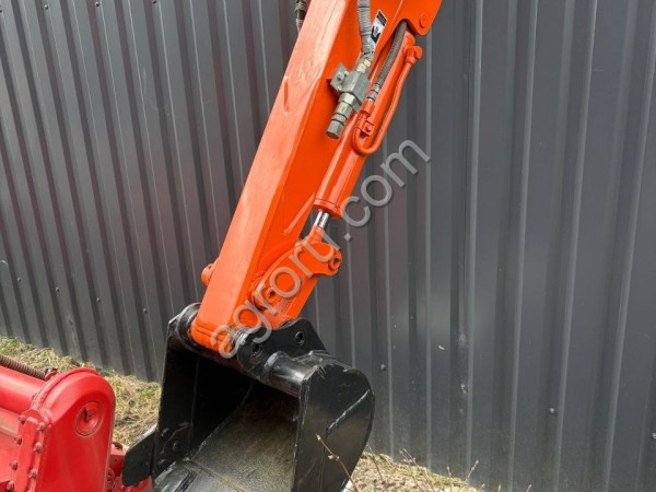 Мини экскаваторы Hitachi EX30