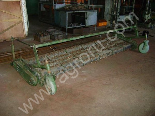 Подборщик ППТ-3А