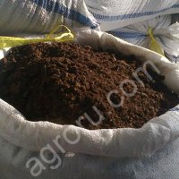 Конский и коровий навоз.