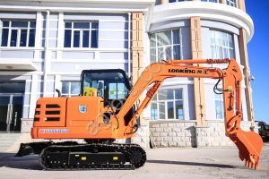 Гусеничный экскаватор LONKING CDM6060