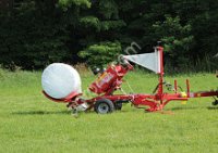 Обмотчик рулонов прицепной самозагружающийся Z-593, Metal-Fach