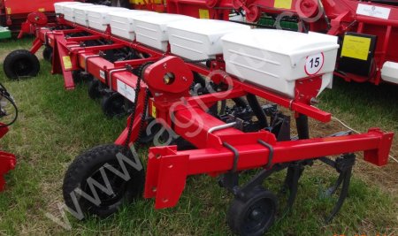 КУЛЬТИВАТОРЫ ДЛЯ ОБРАБОТКИ СТЕРНЕВЫХ КУЛЬТУР КРН-5,6 (8-рядный)